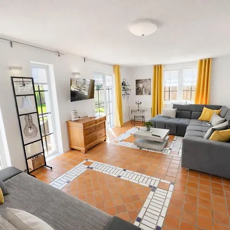 Huus An't Kornfeld, Erdgeschoss Mit Garten Apartment Osteel