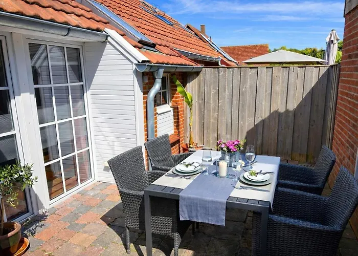 Huus An't Kornfeld, Erdgeschoss Mit Garten Appartement *